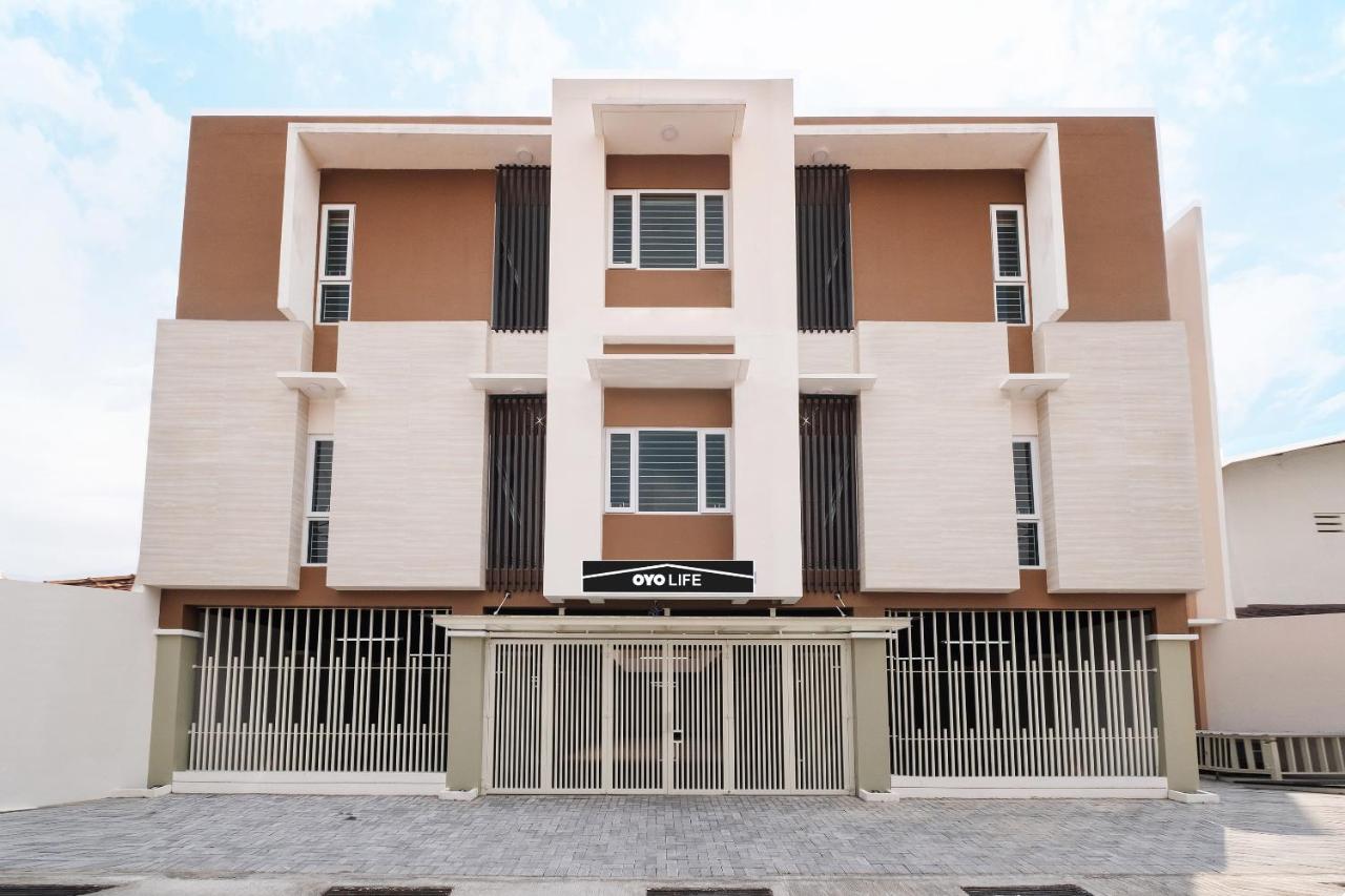 Oyo Life 2801 Sari Panguripan Kejayan Exterior foto