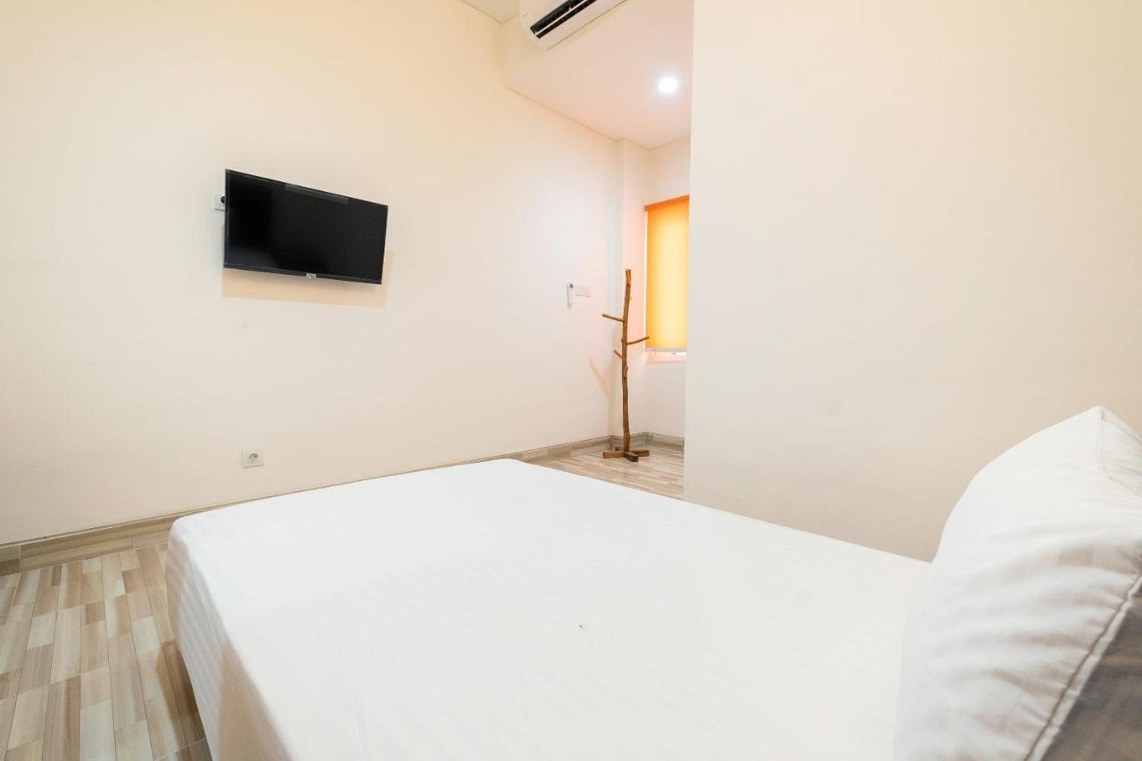 Oyo Life 2801 Sari Panguripan Kejayan Exterior foto